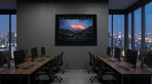 pi-mockup-168 Leinwandbild ERFOLGSWEG 60cm x 80 cm