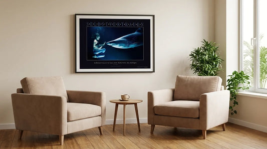 Mockup Coaching-Raum mit SELBSTVERTRAUEN-Poster